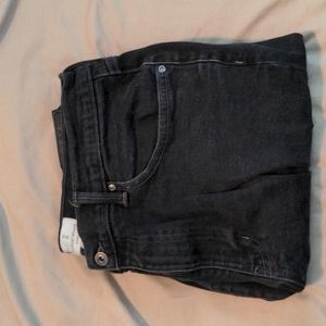 Mutual Weave men's slim jeans.